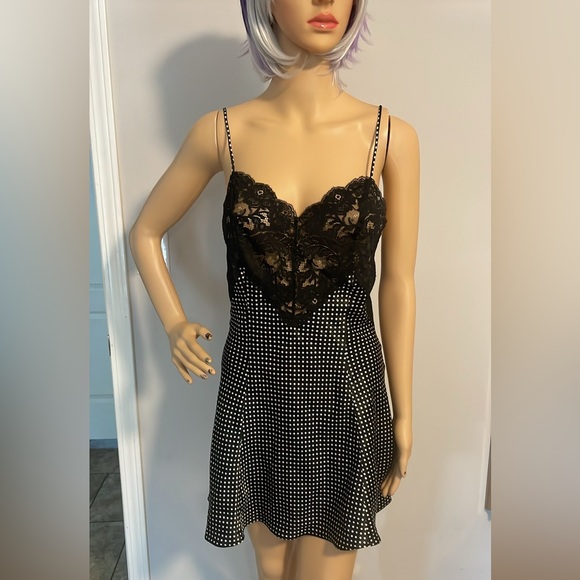 Victoria’s Secret 80’s Crown Label Women’s Chemise Babydoll / Slip Dress XS